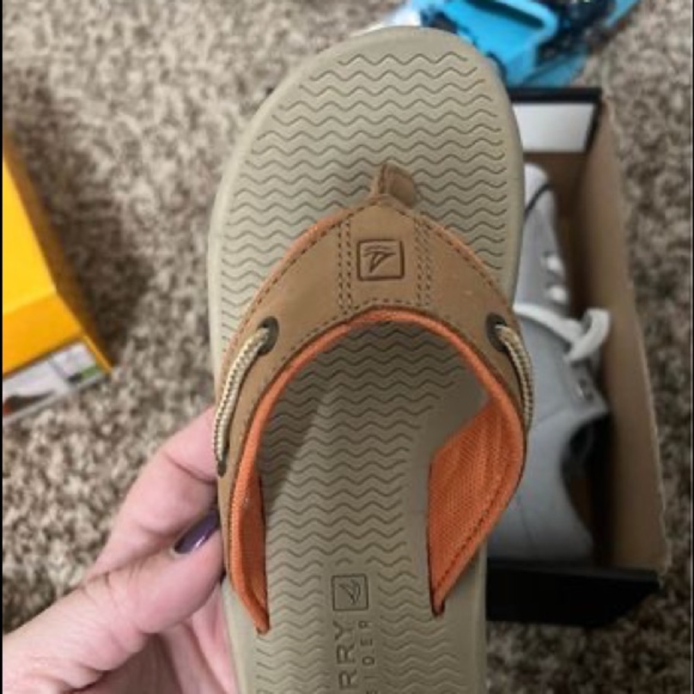Sperry boys size 1 brand new